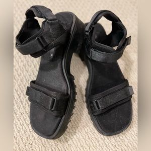 Zara Sandal with Adjustable Padded Straps
